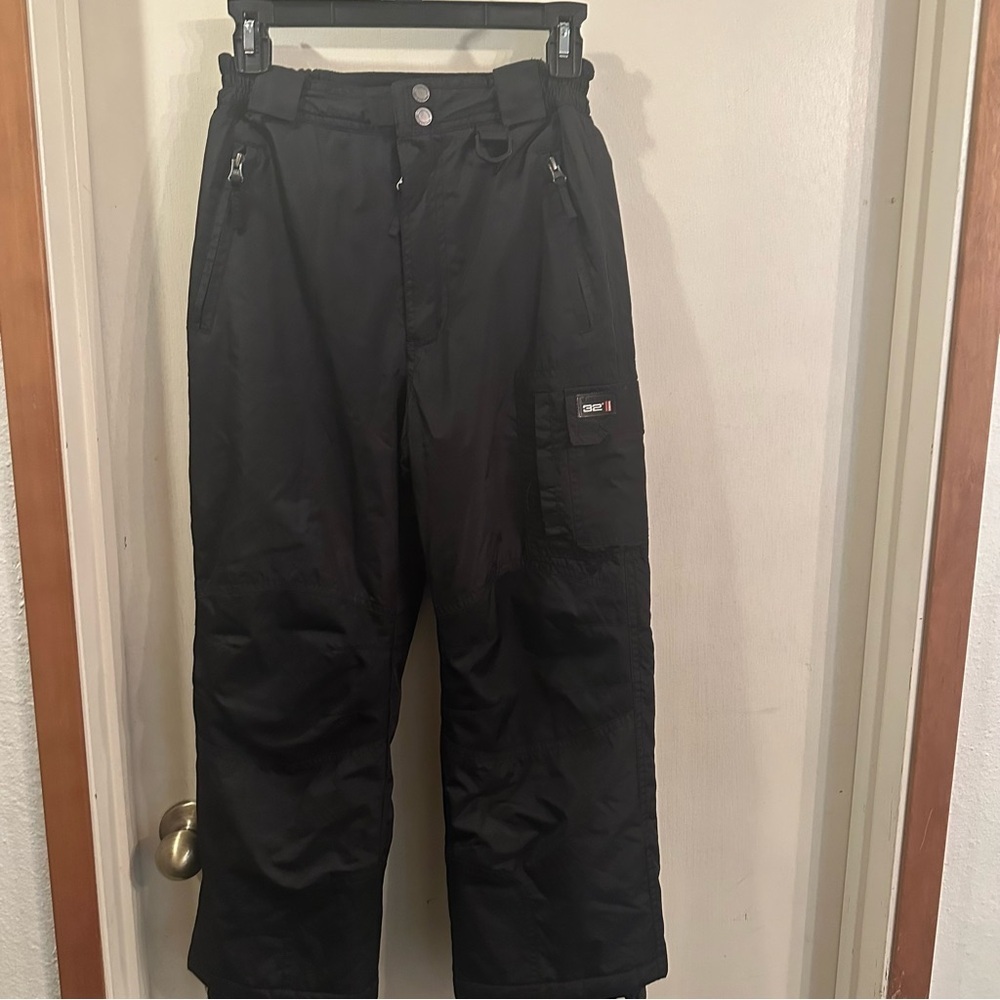 32 Degree WeatherProof  Black  Unsex Snow Pants - Picture 5 of 16